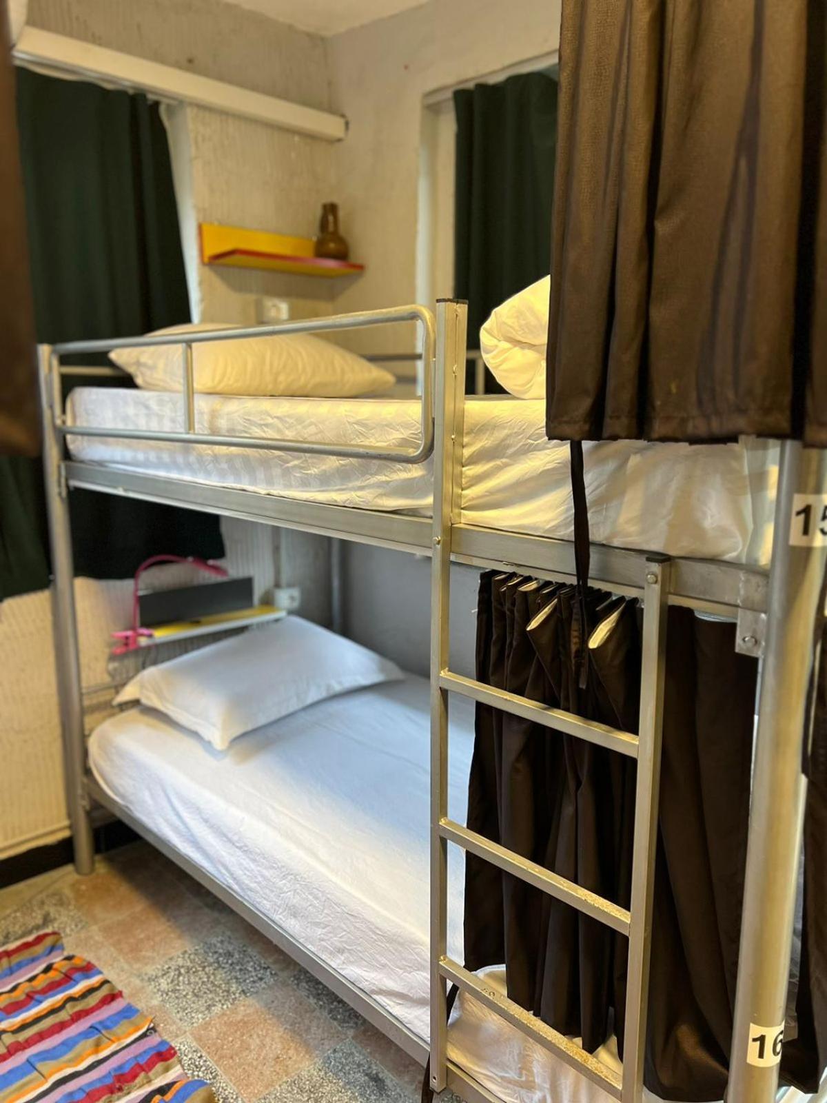 Hoja Hostel ติรานา ภายนอก รูปภาพ